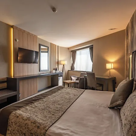 Anatolia Hotel 4*